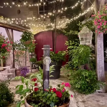 Le Presbytere فندق مبيت وإفطار