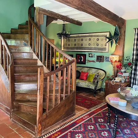 Le Presbytere فندق مبيت وإفطار *